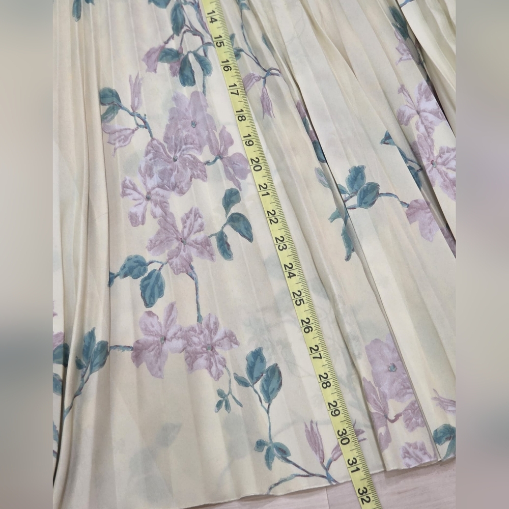 RED Valentino Pleated Floral Midi Skirt Pastel Yellow Italy Size 42, MSRP $975 - Picture 10 of 16